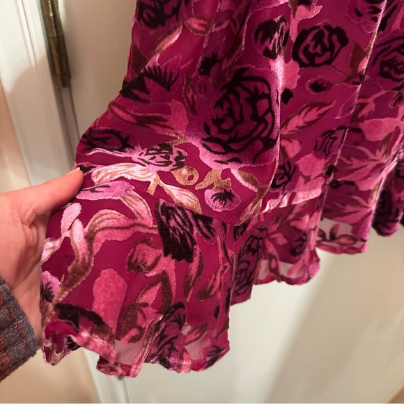 Adelyn Rae Larita Velvet Floral Open Back Mini Dress - Picture 6 of 9